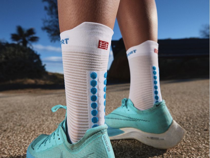 PRO RACING SOCKS V4.0 RUN HIGH - WHITEFJORD BLUE